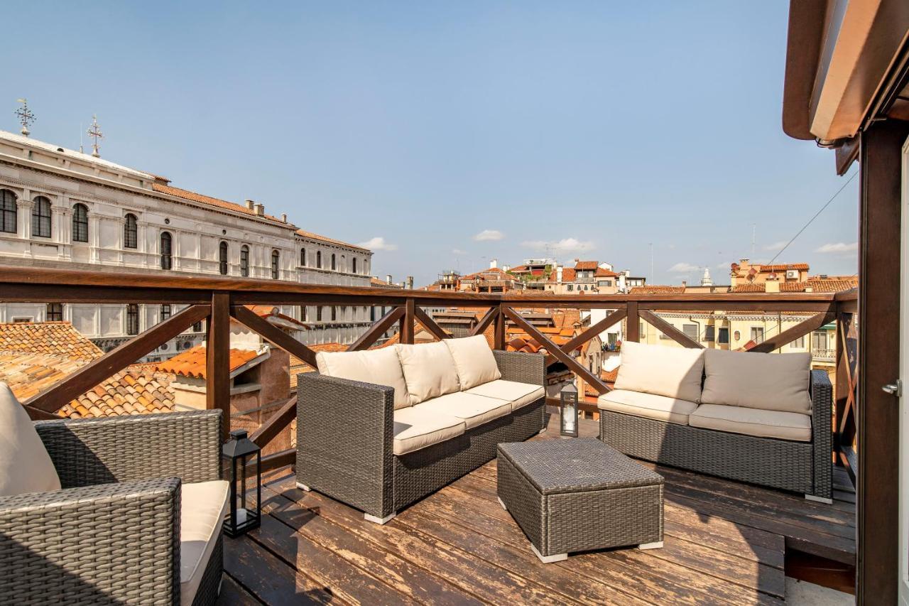 St. Mark Ca' Algi -Apartment With Beautiful Roof Terrace เวนิส ภายนอก รูปภาพ