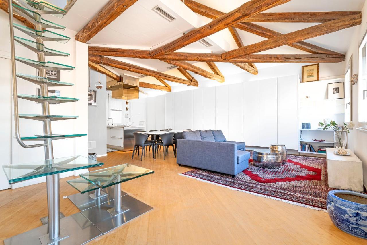St. Mark Ca' Algi -Apartment With Beautiful Roof Terrace เวนิส ภายนอก รูปภาพ