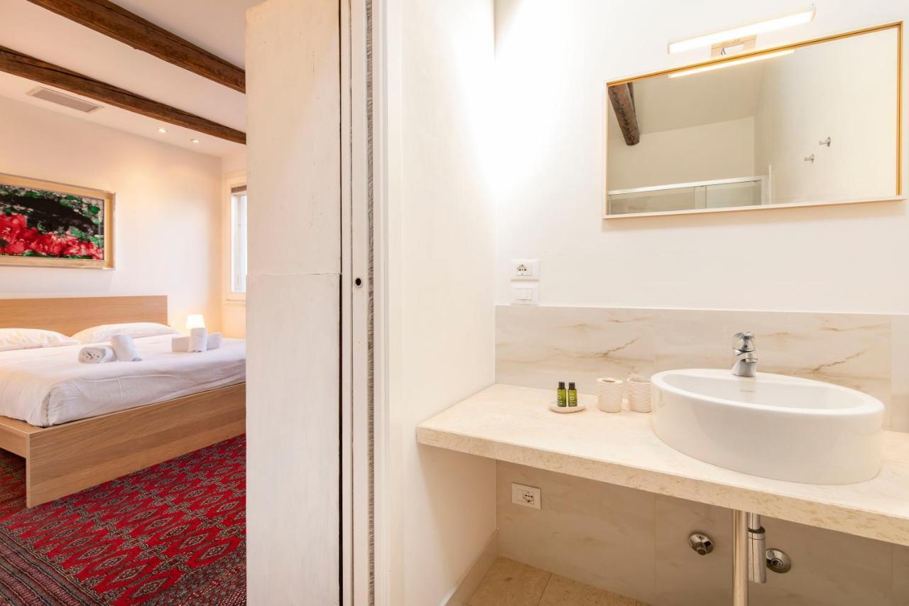 St. Mark Ca' Algi -Apartment With Beautiful Roof Terrace เวนิส ภายนอก รูปภาพ